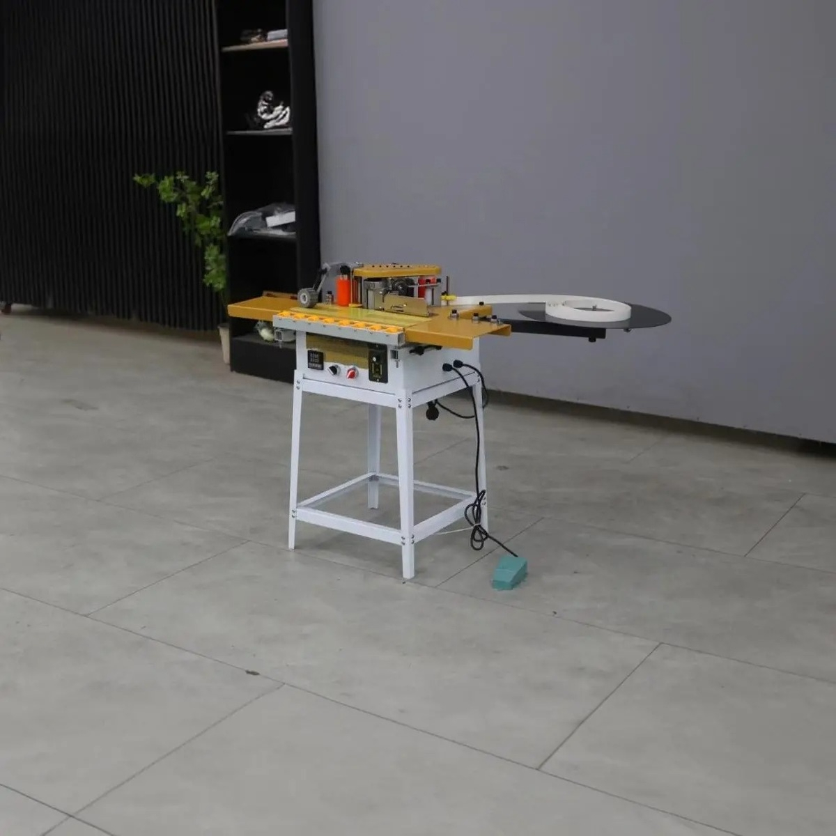 Saw table edge banding machine - Tables ulasan dan harga